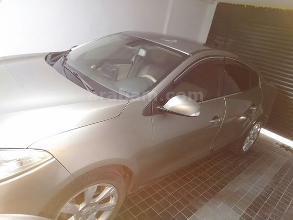 Sahibinden Renault Fluence 1.6 Privilege 2010 Model