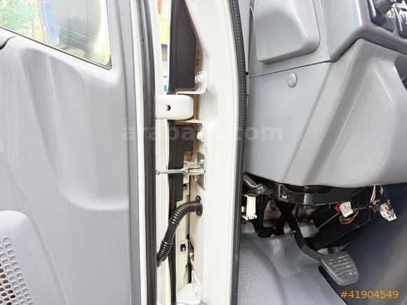 2017 ISUZU NPR3D 230.000KM DE HATASIZ BOYASIZ 10 TEKER KAMYON