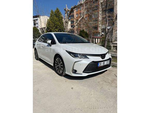 Sahibinden Toyota Corolla 1.5 Flame X-Pack 2024 Model 