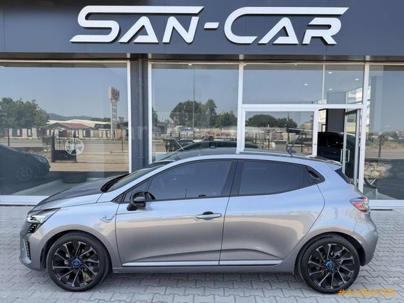 //SAN-CAR//2025 CLİO 1.0 TCE TECHNO ESPRİT ALPİNE GSR2/HATASIZ/
