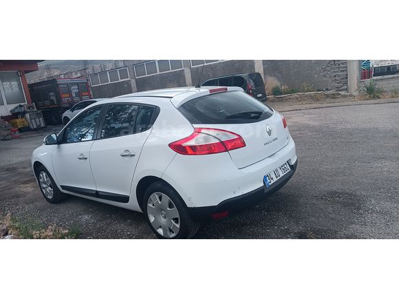Sahibinden Renault Megane 1.5 dCi Touch 2013 Model 