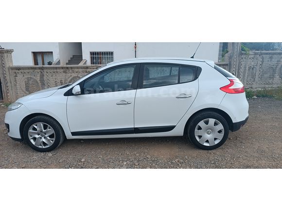 Sahibinden Renault Megane 1.5 dCi Touch 2013 Model 