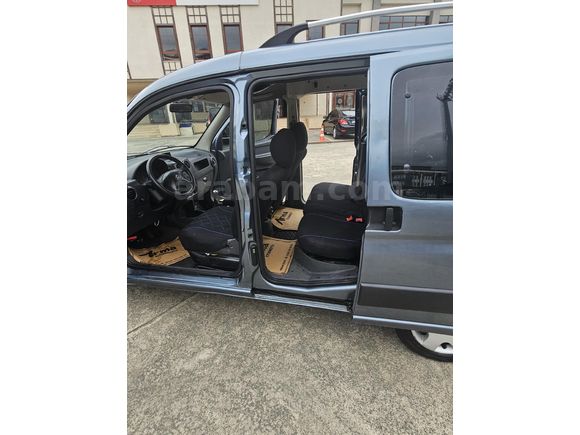 Galeriden Citroen Berlingo 1.9 D 2006 Model Rize