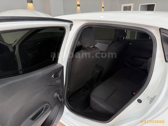 TAKIM OTOMOTİV DEN 2020 RENAULT CLIO