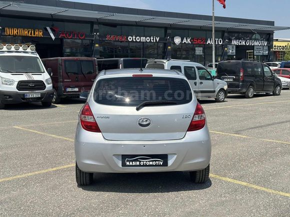 NASIR OTOMOTİVDEN 2012 HYUNDAİ i 20 TEAM 165 BİNDE