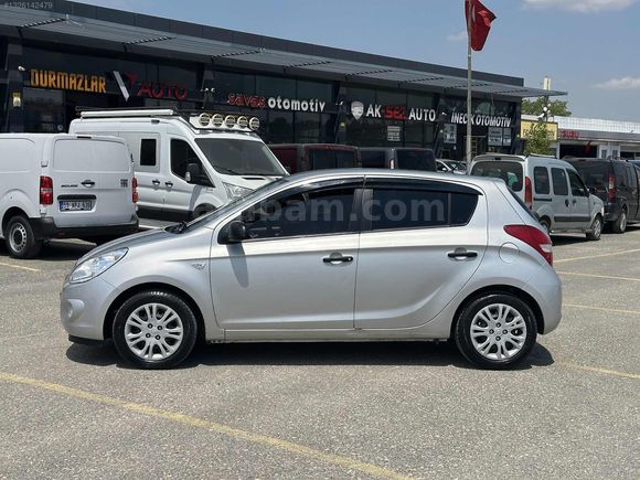 NASIR OTOMOTİVDEN 2012 HYUNDAİ i 20 TEAM 165 BİNDE