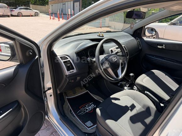 ADEN AUTO'DAN 2012 İ20 TROY HATASIZ 115.000KM