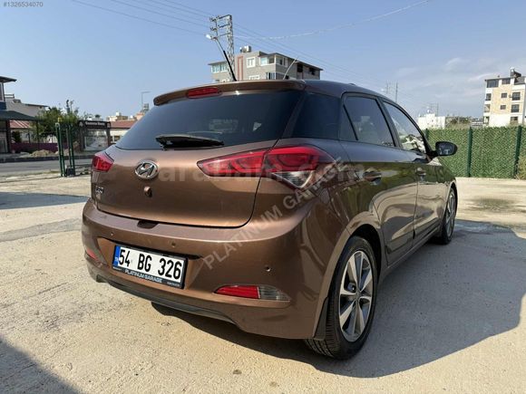 PLATINUM GARAGE'DEN CAM TAVANLI İ20