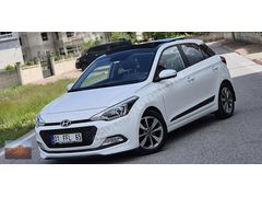 2017 İ20ELİTE SMART 106BİNGERİ GÖRÜŞ+D.KLİMA+NAVİ+K.AYNA OTOMTİK