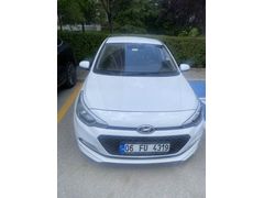 Sahibinden Hyundai i20 1.4 MPI Jump 2015 Model 