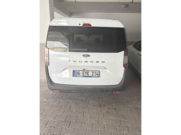 Sahibinden Ford Tourneo Courier 1.5 EcoBlue Titanium 2024 Model 