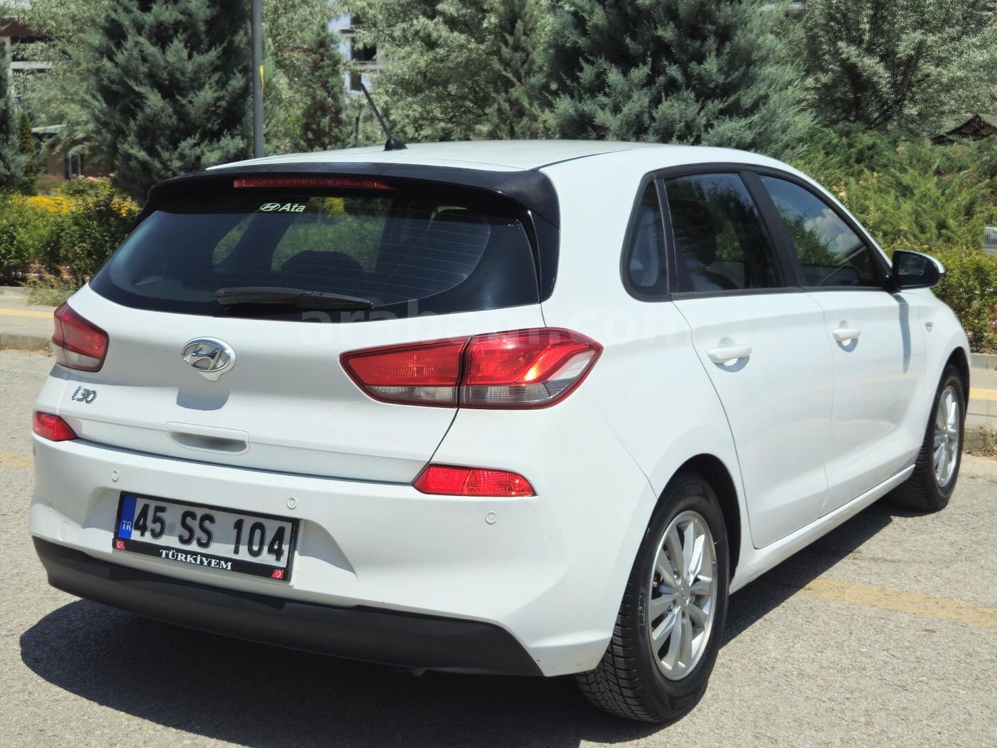 Galeriden Hyundai i30 1.4 MPi Style 2017 Model Ankara 218.000 km Beyaz 6