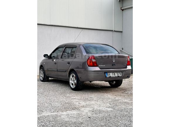 Sahibinden Renault Clio 1.4 RNA 2004 Çıkışlı