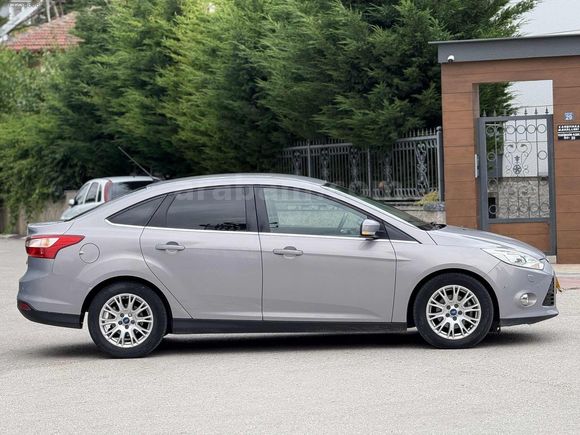 2012*FORD FOCUS*TİTANİUM X+SMART PAKET*HATASIZ*BOYASIZ*130.oooKM