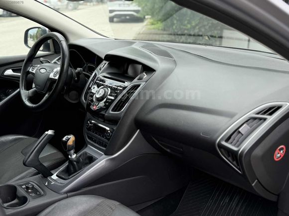 2012*FORD FOCUS*TİTANİUM X+SMART PAKET*HATASIZ*BOYASIZ*130.oooKM