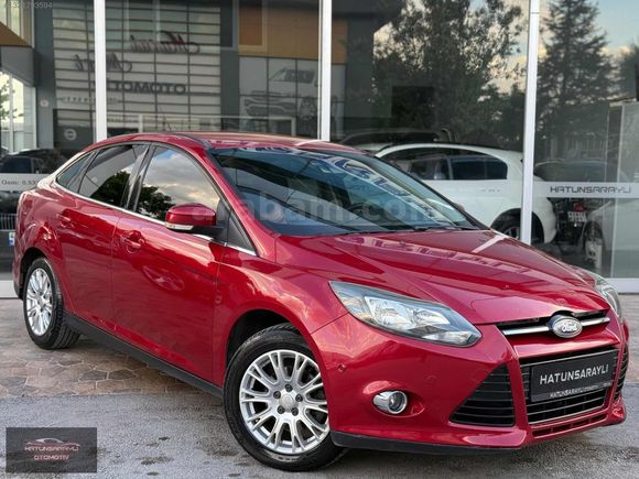 FORD FOCUS 1.0 ECOBOOST GTDİ TİTANİUM 2012 MODEL
