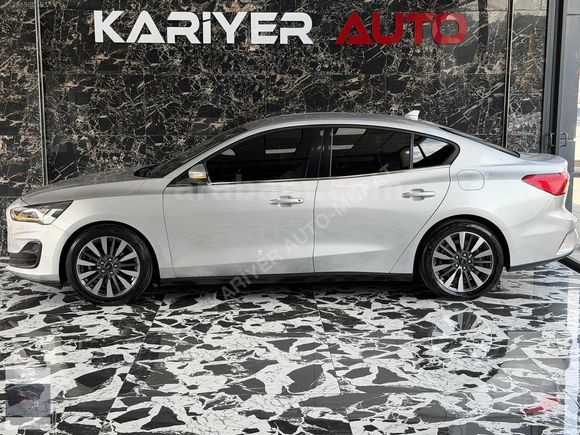 (HATASIZ*BOYASIZ)2023 FORD FOCUS 78.500 KM