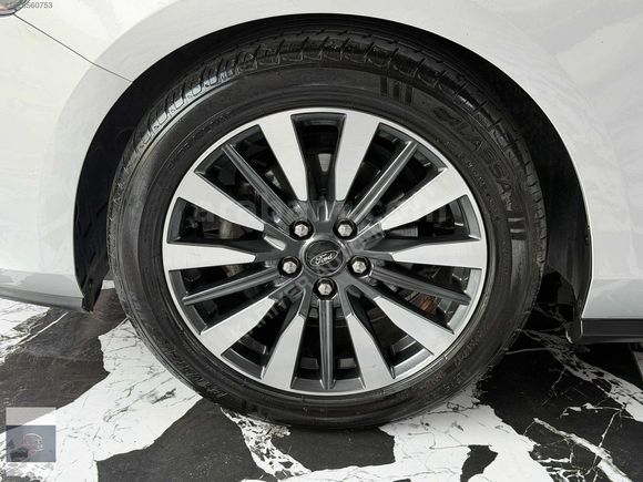 (HATASIZ*BOYASIZ)2023 FORD FOCUS 78.500 KM