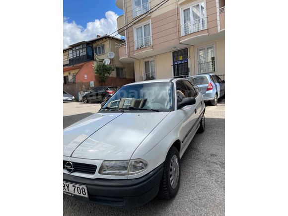 Sahibinden Opel Astra 1.4 Classic 1998 Model 