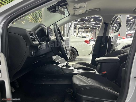 400BİN+PEŞİN 36AY/VADE -2023 FOCUS+TİTANİUMSTİL+46BİN KM CAR.P