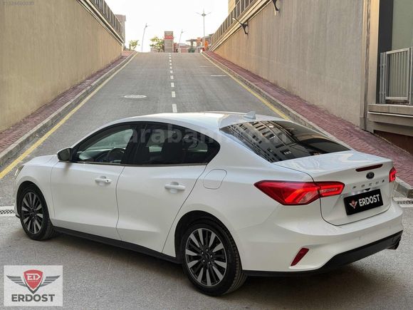 HATASIZ 2023 FORD FOCUS 1.0 ECOBOOST TİTANİUM X 59.000 KM