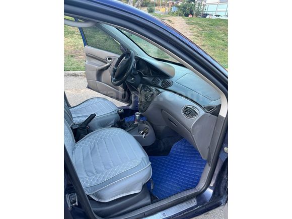 Sahibinden Ford Focus 1.6 Ghia 2000 Model 