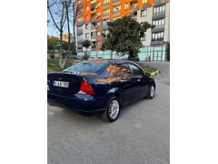 Sahibinden Ford Focus 1.6 Ghia 2000 Model 