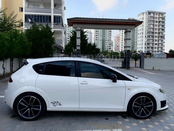 ORİJİNAL 2013 ÇIKIŞLI LEON FR
