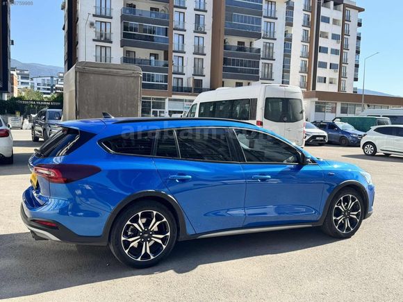 HATASIZ BOYASIZ 43.000KM 2023 FORD FOCUS SW 1.5 ECOBLUE ACTİVE X