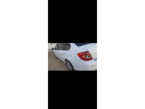 Sahibinden Renault Symbol 1.5 dCi Expression 2011 Model  346.663 km Beyaz