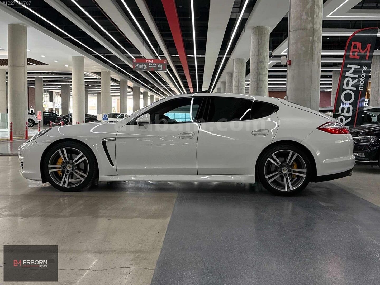 Galeriden Porsche Panamera Diesel 2012 Model Ankara 190.000 km Beyaz 1