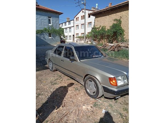 Sahibinden Mercedes - Benz 230 E 1987 Model