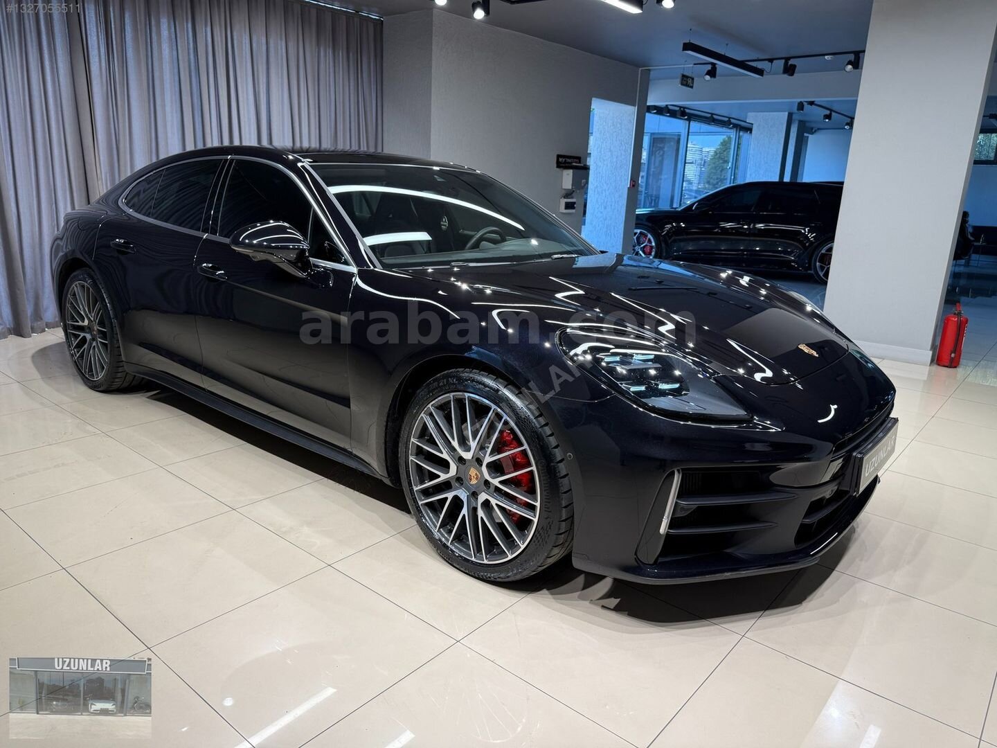 Galeriden Porsche Panamera 4 2024 Model İstanbul 23.000 km Siyah 3