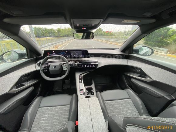 ERTÜKEL | PEUGEOT E-3008 2025 MODEL HATASIZ ALLURE 210 HP