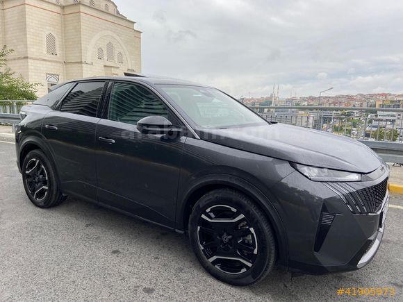 ERTÜKEL | PEUGEOT E-3008 2025 MODEL HATASIZ ALLURE 210 HP