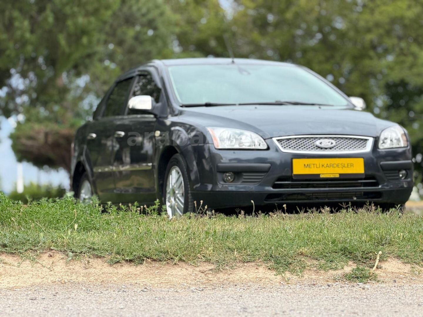 Galeriden Ford Focus 1.6 TDCi Ghia 2005 Model Konya 342.000 km Füme 5