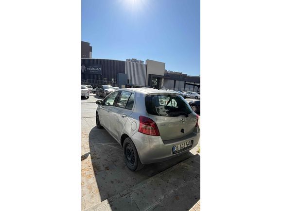 Sahibinden Toyota Yaris 1.3 Sol 2007 Model 
