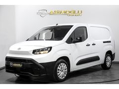2024 MODEL TOYOTA PROACE CİTY CARGO 30.000 KM EMSALSİZ 2+1