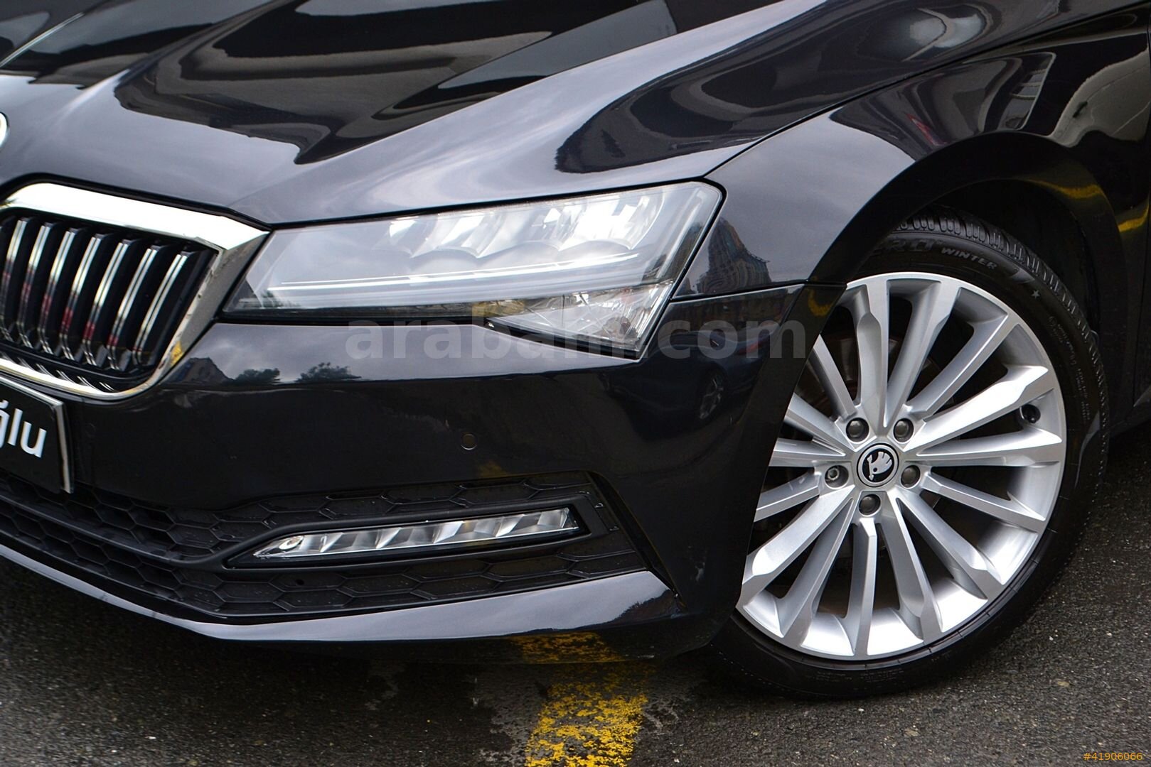 Galeriden Skoda SuperB 1.5 TSI Premium 2023 Model İstanbul 88.000 km Siyah 3