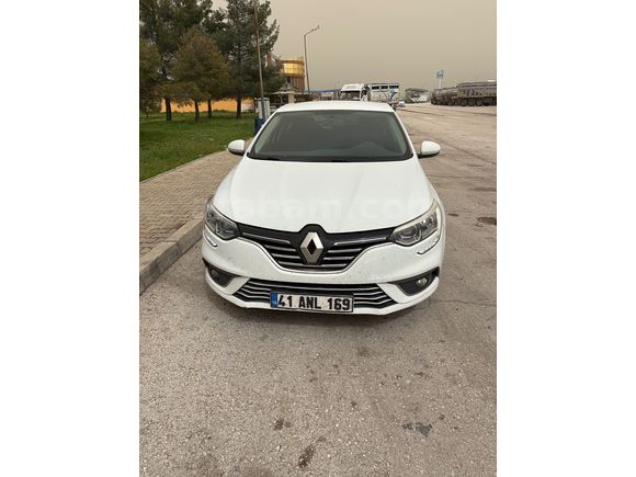 Sahibinden Renault Megane 1.6 Joy 2018 Model 
