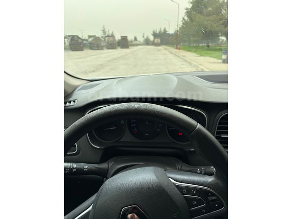 Sahibinden Renault Megane 1.6 Joy 2018 Model 