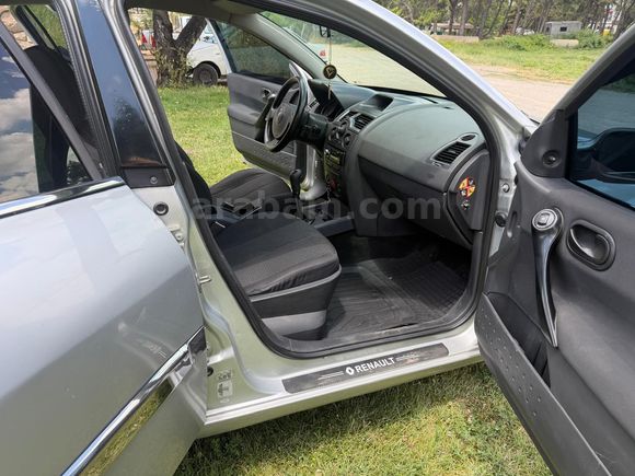 Galeriden Renault Megane 1.5 dCi Dynamique 2006 Model Konya