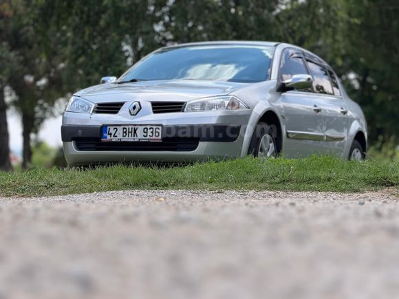 Galeriden Renault Megane 1.5 dCi Dynamique 2006 Model Konya