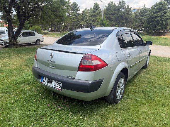 Galeriden Renault Megane 1.5 dCi Dynamique 2006 Model Konya
