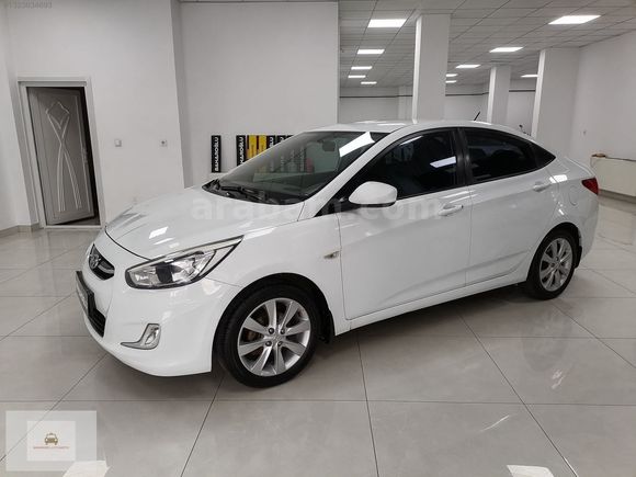 2015 HATASIZ BOYASIZ HYUNDAİ ACCENT BLUE 118 000 KM