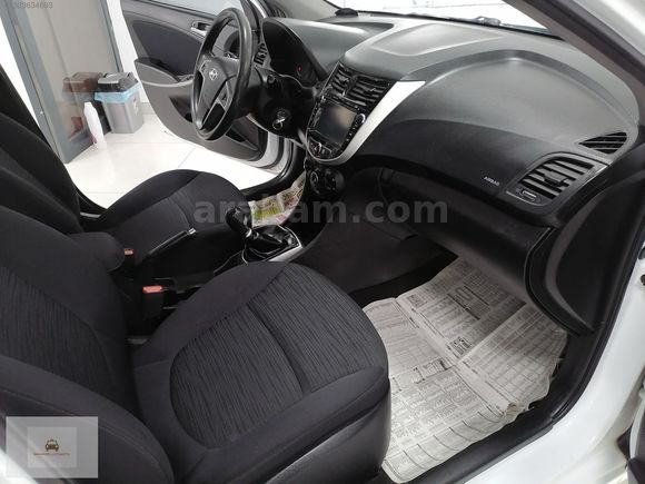 2015 HATASIZ BOYASIZ HYUNDAİ ACCENT BLUE 118 000 KM