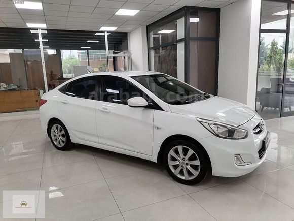 2015 HATASIZ BOYASIZ HYUNDAİ ACCENT BLUE 118 000 KM