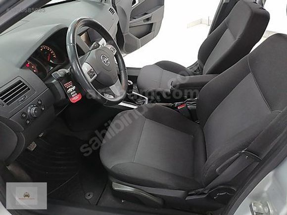 2013 HATASIZ ORİJİNAL 158.000 KM ESSENTİA KONFOR ASTRA
