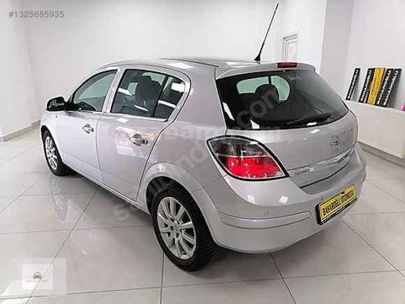 2013 HATASIZ ORİJİNAL 158.000 KM ESSENTİA KONFOR ASTRA