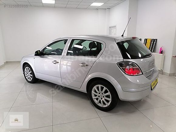 2013 HATASIZ ORİJİNAL 158.000 KM ESSENTİA KONFOR ASTRA